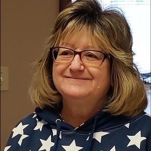 Meet your Posher, Anne